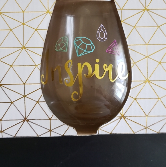 NWOT-Stemless Wine Glasses - set of 4 - Picture 4 of 6